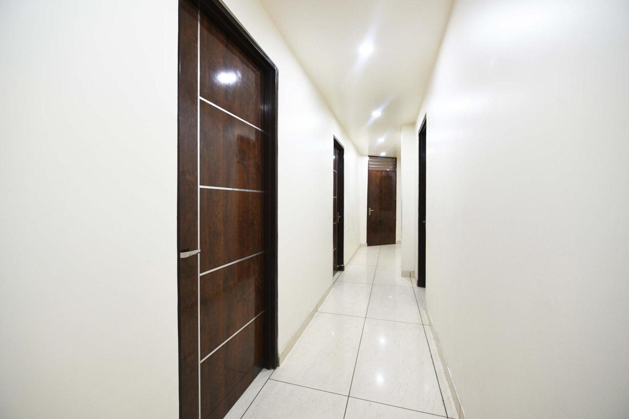 Hotel O Empire State Delhi  Esterno foto
