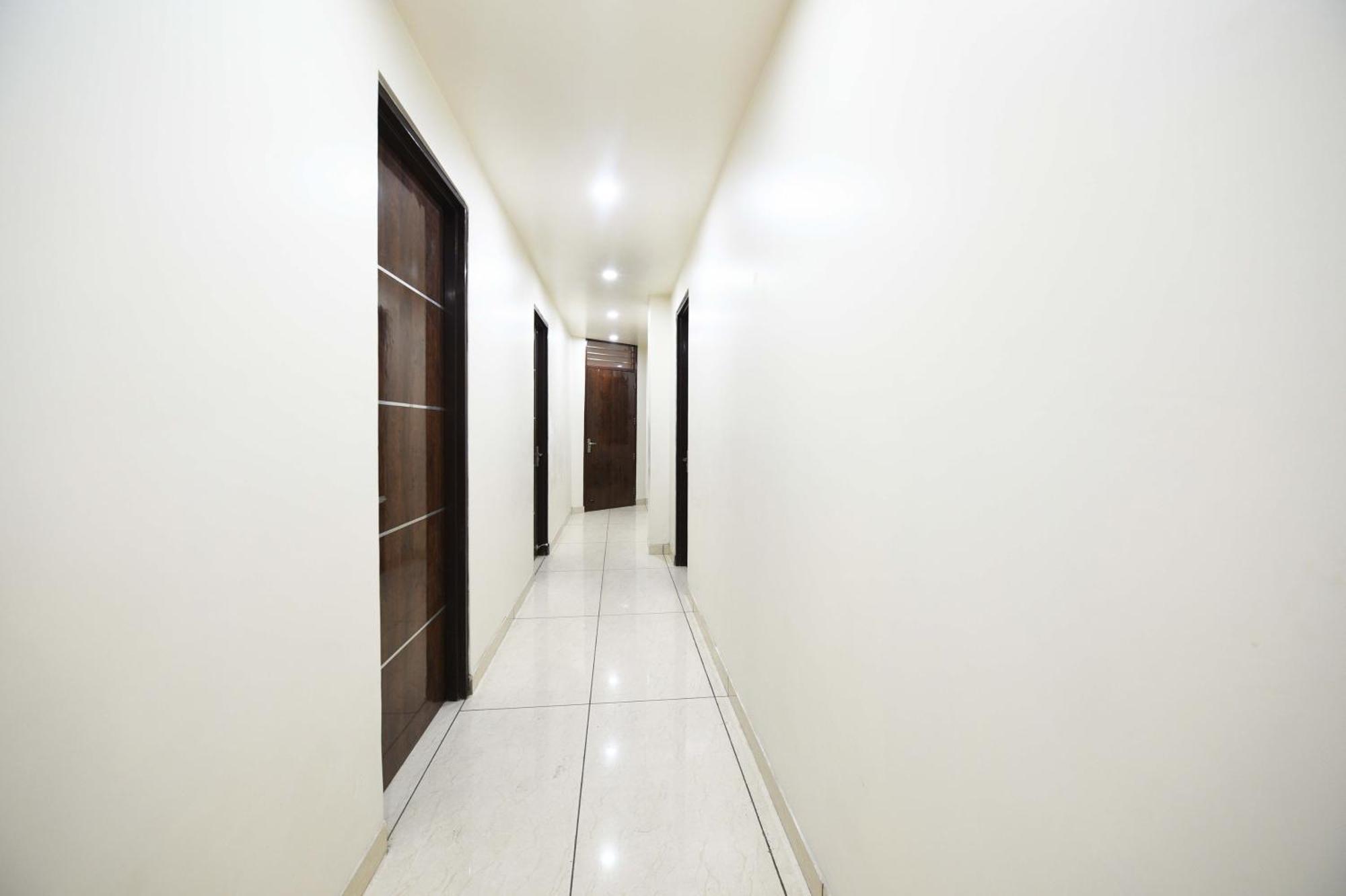 Hotel O Empire State Delhi  Esterno foto